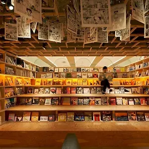 「泊まれる本屋」book And Bed 新宿 日本